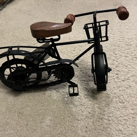 Decorative Bike - Picture 2 of 6